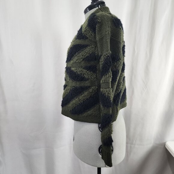 John + Jenn Chevron Pattern Sweater XS Black & Green Acrylic NWOT - Picture 14 of 16